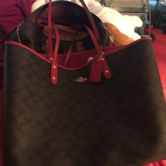 Brand new Authentic coach bag and wallet - Picture 2 of 8